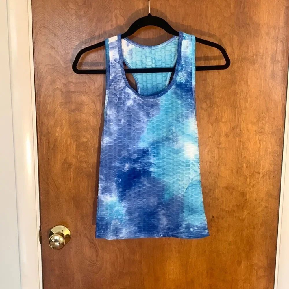 NWOT blue tie dye athletic tank! Size S